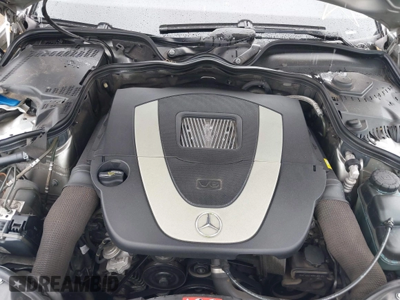 2007 Mercedes-Benz E 350 z VIN WDBUF56X87B133345, wystawiony jako IAAI lot #39859440 z przebiegiem Nie podano mil oraz . Historia ofert i sprzedaży dostępna na DreamBid. Obrazek 10.