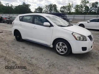 2009 Pontiac Vibe w/1SA with VIN 5Y2SP67879Z406188, listed as a Copart auction lot 56597574 with 136,560 mi miles and Clean Title. Bid and sale history available at carsss.com. Image 4.