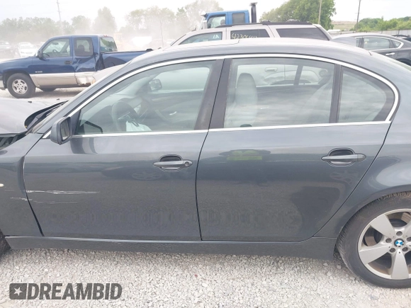 2008 BMW 5 Series 528xi with VIN WBANV13528CZ56480, listed as a IAAI auction lot 42311034 with 302,875 mi miles and . Bid and sale history available at DreamBid. Image 14.