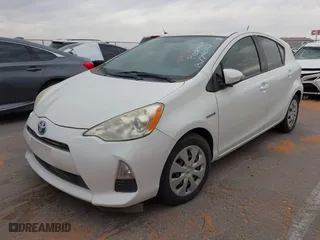 2013 Toyota Prius c One with VIN JTDKDTB34D1039552, listed as a IAAI auction lot 41993490 with 133,728 mi miles. Bid and sale history available at carsss.com. Image 17.