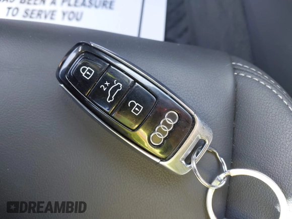 2022 Audi e-tron Premium с VIN WA1AAAGEXNB047650, выставлен на аукционе IAAI как лот 41782598 с пробегом 45 906 миль миль и . История ставок и продаж доступна на DreamBid. Изображение 11.