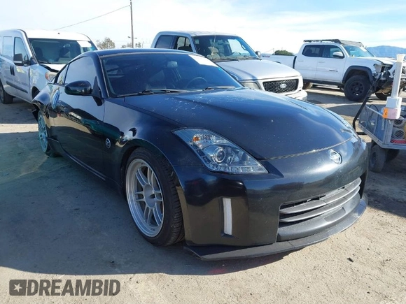 2008 Nissan 350Z with VIN JN1BZ34D58M702500, listed as a IAAI auction lot 41631168 with 108,287 mi miles. Bid and sale history available at carsss.com. Image 1.