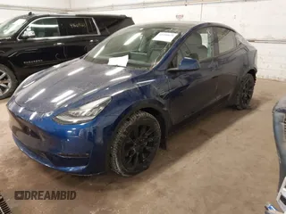 2021 Tesla Model Y Long Range with VIN 5YJYGDEE2MF185945, listed as a IAAI auction lot 41599029 with 53,815 mi miles and . Bid and sale history available at DreamBid. Image 20.