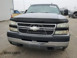 2005 Chevrolet Silverado 3500 SRW LT with VIN 1GCHK332X5F800031, listed as a Copart auction lot 82807534 with 155,542 mi miles and Salvage Title. Bid and sale history available at carsss.com. Image 5.