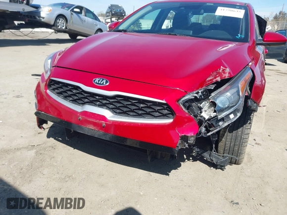 2020 Kia Forte LXS with VIN 3KPF24ADXLE179768, listed as a IAAI auction lot 41750635 with 64,324 mi miles. Bid and sale history available at carsss.com. Image 6.