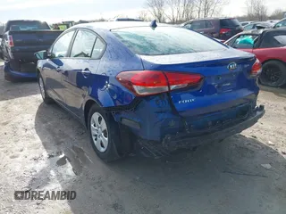 2018 Kia Forte LX with VIN 3KPFK4A76JE184604, listed as a IAAI auction lot 41965195 with 87,732 mi miles. Bid and sale history available at carsss.com. Image 3.