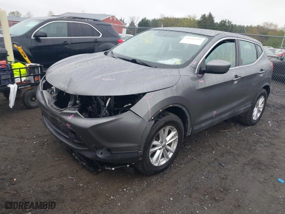 2017 Nissan Rogue Sport SV with VIN JN1BJ1CP9HW030968, listed as a IAAI auction lot 42002320 with 96,904 mi miles. Bid and sale history available at carsss.com. Image 17.