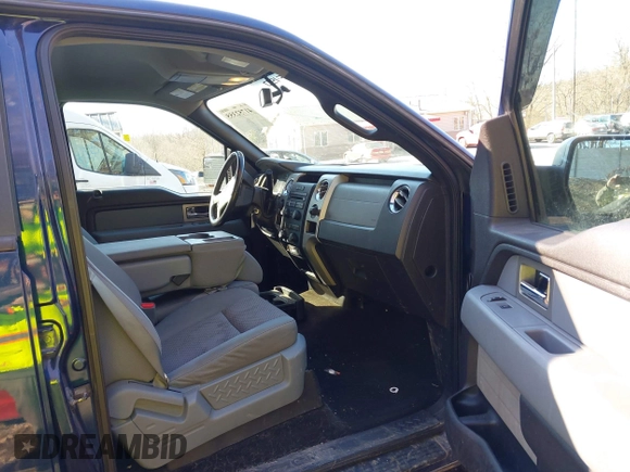 2011 Ford F-150 XL with VIN 1FTFW1EF1BFB68354, listed as a IAAI auction lot 41752355 with 156,694 mi miles. Bid and sale history available at carsss.com. Image 5.