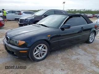 2004 BMW 3 Series 325Ci with VIN WBABW33414PL25483, listed as a IAAI auction lot 40604293 with 1 mi miles. Bid and sale history available at carsss.com. Image 17.