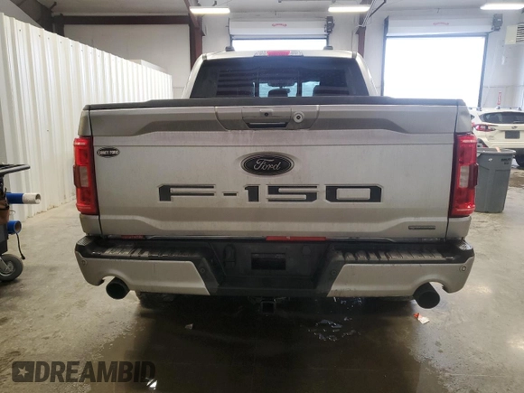 2022 Ford F-150 XL z VIN 1FTFW1E83NFC43335, wystawiony jako Copart lot #48742325 z przebiegiem 52 678 mil mil oraz Szkoda całkowita • Salvage title. Historia ofert i sprzedaży dostępna na DreamBid. Obrazek 6.