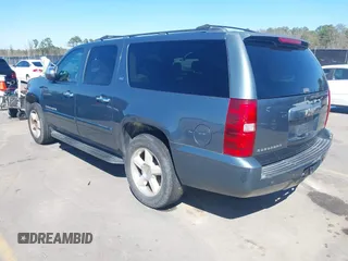 2008 Chevrolet Suburban 3LT with VIN 3GNFC16028G199257, listed as a IAAI auction lot 41757871 with 287,604 mi miles and . Bid and sale history available at DreamBid. Image 3.