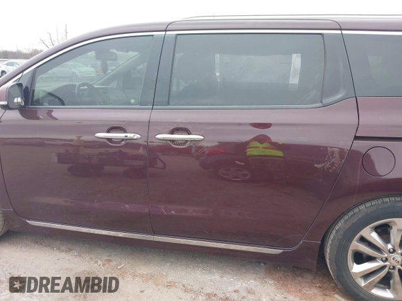 2018 Kia Sedona SX-L with VIN KNDME5C13J6376288, listed as a IAAI auction lot 40947775 with 94,476 mi miles. Bid and sale history available at carsss.com. Image 14.