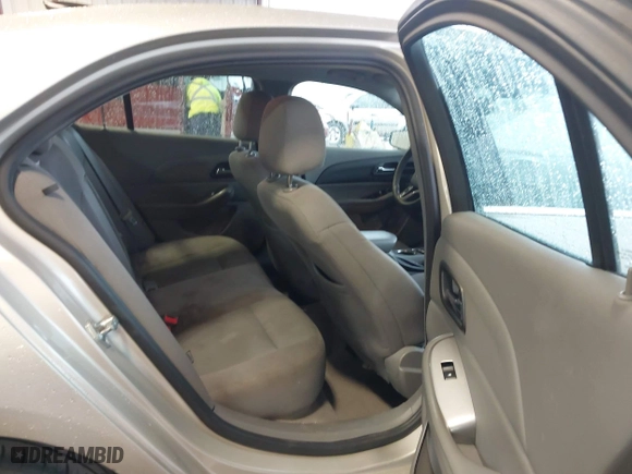 2015 Chevrolet Malibu LS with VIN 1G11B5SL2FF234349, listed as a IAAI auction lot 41623639 with 181,940 mi miles. Bid and sale history available at carsss.com. Image 8.