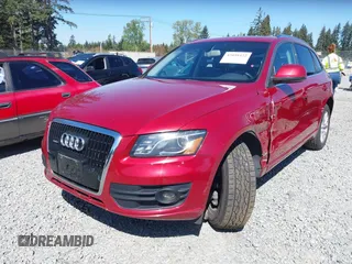 2010 Audi Q5 Premium Plus z VIN WA1LKAFP9AA096749, wystawiony jako IAAI lot #42058422 z przebiegiem 163 772 mil mil oraz . Historia ofert i sprzedaży dostępna na DreamBid. Obrazek 17.
