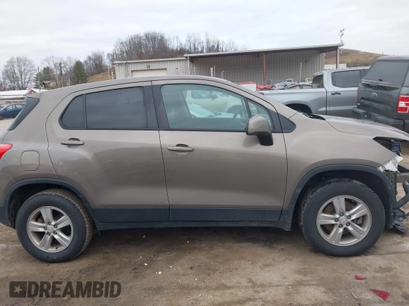 2022 Chevrolet Trax LS with VIN KL7CJNSM4NB514112, listed as a IAAI auction lot 41069182 with 86,331 mi miles. Bid and sale history available at carsss.com. Image 14.