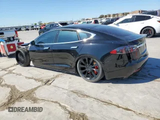2019 Tesla Model S 100D with VIN 5YJSA1E46KF331936, listed as a Copart auction lot 49639135 with 20,499 mi miles and Salvage title. Bid and sale history available at DreamBid. Image 2.