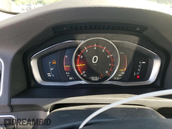 2018 Volvo S60 Inscription with VIN LYV402HK7JB177751, listed as a Copart auction lot 58638013 with 75,587 mi miles. Bid and sale history available at carsss.com. Image 9.