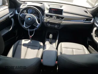 2021 BMW X1 xDrive28i with VIN WBXJG9C01M5T94314, listed as a Copart auction lot 60244134 with 43,933 mi miles and Salvage title. Bid and sale history available at DreamBid. Image 8.