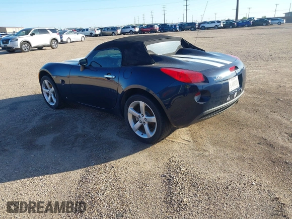 2006 Pontiac Solstice z VIN 1G2MB33B56Y111717, wystawiony jako IAAI lot #41988139 z przebiegiem 70 783 mil mil oraz . Historia ofert i sprzedaży dostępna na DreamBid. Obrazek 3.