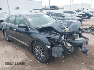 2015 Nissan Altima SV with VIN 1N4AL3AP7FC493701, listed as a IAAI auction lot 41905007 with 65,434 mi miles and . Bid and sale history available at carsss.com. Image 1.