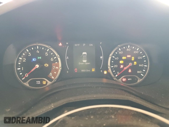 2020 Jeep Renegade Altitude with VIN ZACNJABB3LPL91504, listed as a Copart auction lot 88842015 with 66,513 mi miles and Salvage title. Bid and sale history available at DreamBid. Image 9.
