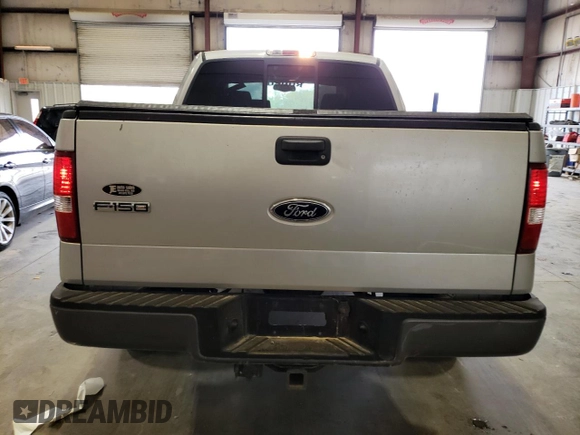 2005 Ford F-150 XLT with VIN 1FTPW14585KD49122, listed as a Copart auction lot 49312163 with 197,995 mi miles and Salvage Title. Bid and sale history available at carsss.com. Image 6.