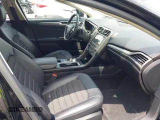 2017 Ford Fusion SE with VIN 3FA6P0H98HR331628, listed as a IAAI auction lot 42730977 with 47,248 mi miles and . Bid and sale history available at DreamBid. Image 5.