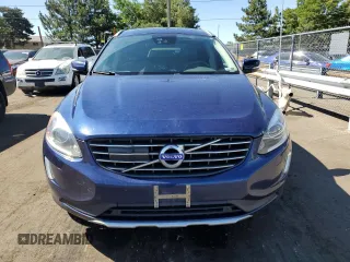 2015 Volvo XC60 z VIN YV449MDV9F2712943, wystawiony jako Copart lot #64517144 z przebiegiem 102 071 mil mil oraz Czysty tytuł • Clean title. Historia ofert i sprzedaży dostępna na DreamBid. Obrazek 5.