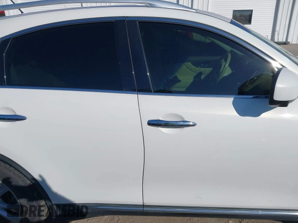2012 Infiniti FX with VIN JN8AS1MW6CM151333, listed as a IAAI auction lot 41476435 with 54,688 mi miles and . Bid and sale history available at DreamBid. Image 13.