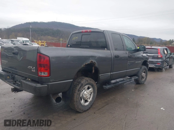 2003 Dodge Ram 2500 ST with VIN 3D7KU28CX3G821085, listed as a IAAI auction lot 41966499 with 293,276 mi miles. Bid and sale history available at carsss.com. Image 4.