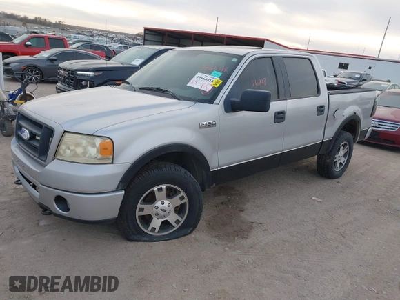 2006 Ford F-150 XLT with VIN 1FTPW14536FA32620, listed as a IAAI auction lot 40954768 with 194,303 mi miles. Bid and sale history available at carsss.com. Image 23.