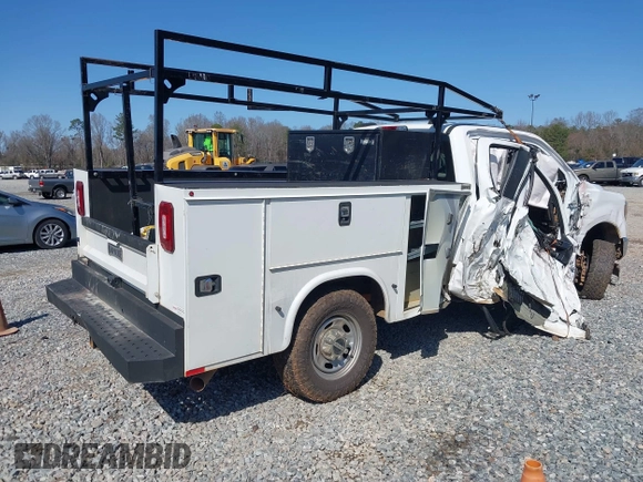 2021 Ford F-250 XL with VIN 1FD7X2B64MED09871, listed as a IAAI auction lot 41568462 with 131,714 mi miles and . Bid and sale history available at DreamBid. Image 4.
