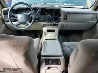 2001 Chevrolet Tahoe LS with VIN 1GNEK13TX1J293579, listed as a Copart auction lot 46943835 with 291,811 mi miles and Salvage Title. Bid and sale history available at carsss.com. Image 8.