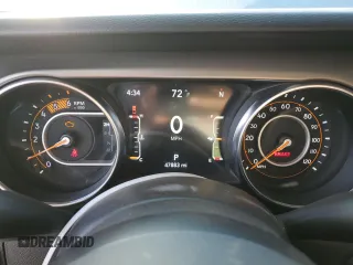 2021 Jeep Gladiator Sport S z VIN 1C6JJTAM1ML508266, wystawiony jako Copart lot #45349555 z przebiegiem 47 883 mil mil oraz Szkoda całkowita • Salvage title. Historia ofert i sprzedaży dostępna na DreamBid. Obrazek 9.