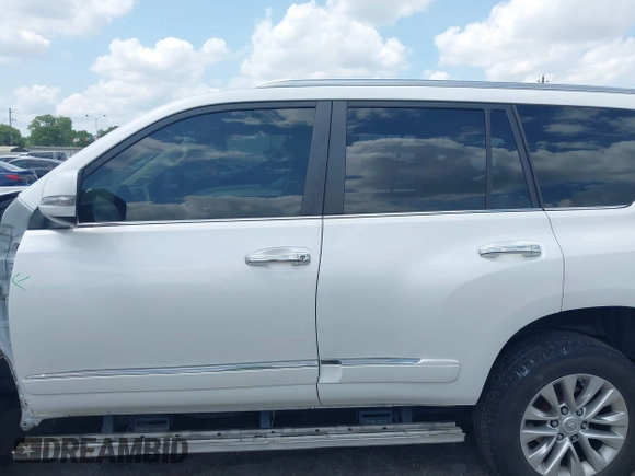 2017 Lexus GX 460 with VIN JTJBM7FX8H5157815, listed as a IAAI auction lot 42384829 with 142,003 mi miles and . Bid and sale history available at DreamBid. Image 13.