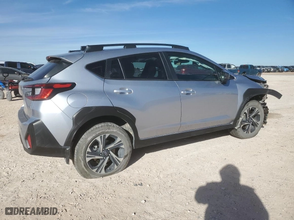 2024 Subaru Crosstrek Premium with VIN JF2GUADC5R8331430, listed as a Copart auction lot 84462804 with 16,553 mi miles and Salvage Title. Bid and sale history available at carsss.com. Image 3.