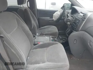 2006 Toyota Sienna CE with VIN 5TDZA23C16S557267, listed as a IAAI auction lot 41976547 with 256,192 mi miles. Bid and sale history available at carsss.com. Image 5.