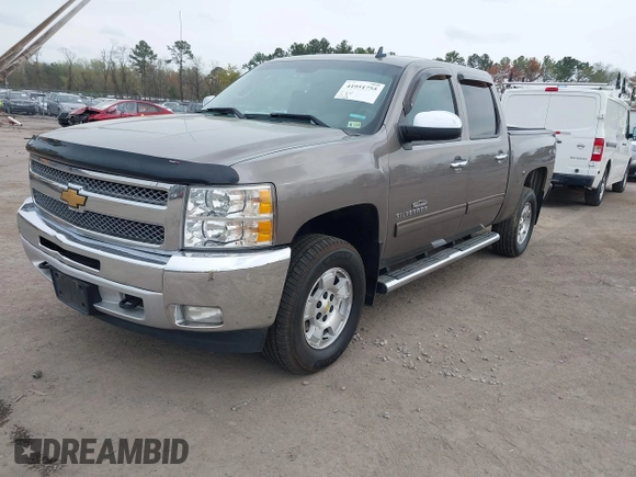 2013 Chevrolet Silverado 1500 LT with VIN 3GCPKSE74DG332907, listed as a IAAI auction lot 41951755 with 214,211 mi miles. Bid and sale history available at carsss.com. Image 17.