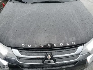 2018 Mitsubishi Outlander PHEV SEL with VIN JA4J24A5XJZ069866, listed as a Copart auction lot 40025634 with 91,476 mi miles. Bid and sale history available at carsss.com. Image 11.