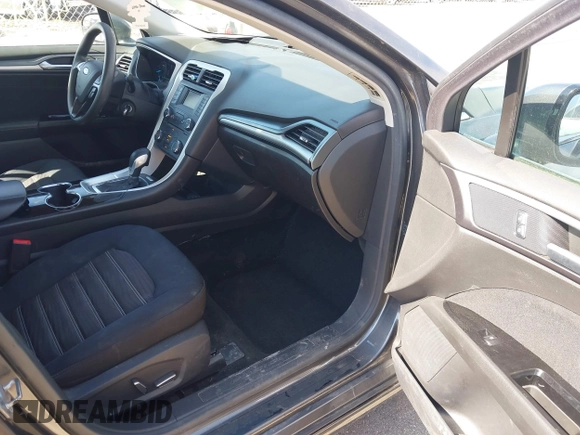 2016 Ford Fusion SE with VIN 3FA6P0HD1GR105899, listed as a IAAI auction lot 41812161 with 103,269 mi miles. Bid and sale history available at carsss.com. Image 5.