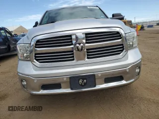 2015 Ram 1500 Outdoorsman z VIN 1C6RR6LT2FS692725, wystawiony jako Copart lot #55137515 z przebiegiem 148 400 mil mil oraz Szkoda całkowita • Salvage title. Historia ofert i sprzedaży dostępna na DreamBid. Obrazek 5.