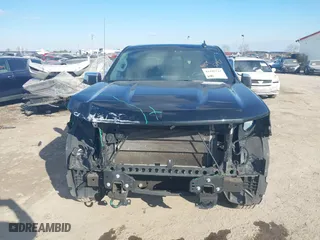 2019 Chevrolet Silverado 1500 LT with VIN 1GCUYDED2KZ282329, listed as a IAAI auction lot 41595747 with 190,000 mi miles. Bid and sale history available at carsss.com. Image 13.