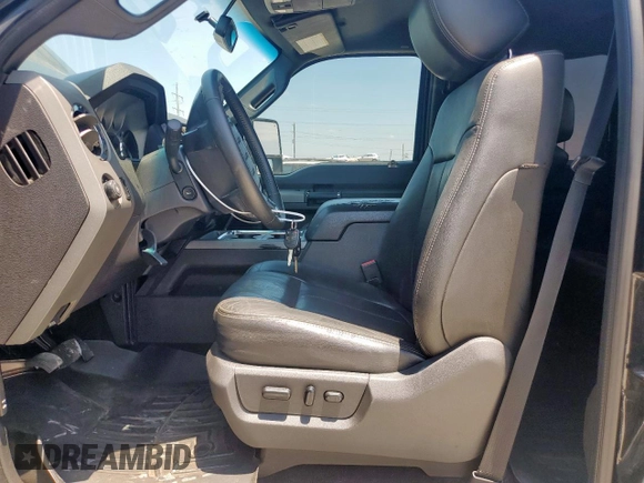 2012 Ford F-250 XL z VIN 1FT7W2BT8CEB73269, wystawiony jako Copart lot #63978235 z przebiegiem 294 869 mil mil oraz Szkoda całkowita • Salvage title. Historia ofert i sprzedaży dostępna na DreamBid. Obrazek 7.