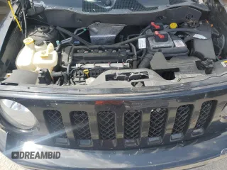 2016 Jeep Patriot Sport z VIN 1C4NJPBA9GD669842, wystawiony jako Copart lot #57830245 z przebiegiem 87 962 mil mil oraz Czysty tytuł • Clean title. Historia ofert i sprzedaży dostępna na DreamBid. Obrazek 12.