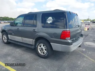 2003 Ford Expedition Special Service with VIN 1FMRU15W13LA15281, listed as a IAAI auction lot 42060325 with 143,869 mi miles. Bid and sale history available at carsss.com. Image 3.