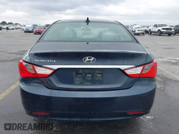 2011 Hyundai Sonata GLS PZEV with VIN 5NPEB4AC9BH229671, listed as a IAAI auction lot 41379055 with 177,319 mi miles. Bid and sale history available at carsss.com. Image 16.