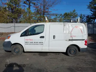 2015 Nissan NV200 SV with VIN 3N6CM0KN3FK691145, listed as a IAAI auction lot 40954033 with 108,309 mi miles and . Bid and sale history available at DreamBid. Image 14.
