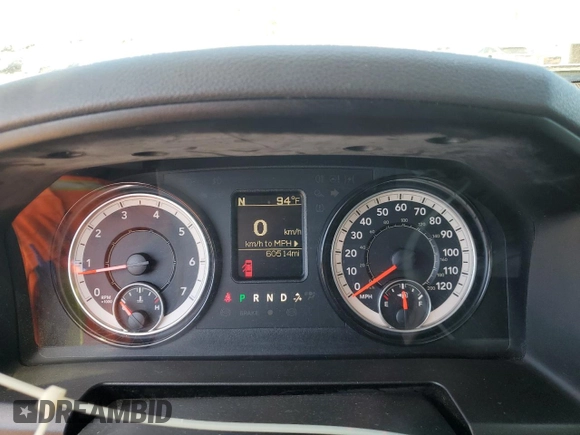 2019 Ram 1500 SLT z VIN 1C6RR6TTXKS727294, wystawiony jako Copart lot #47323325 z przebiegiem 60 514 mil mil oraz Szkoda całkowita • Salvage title. Historia ofert i sprzedaży dostępna na DreamBid. Obrazek 9.