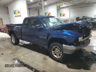 2001 Dodge Dakota Sport with VIN 1B7GG22N41S110070, listed as a Copart auction lot 43901965 with 113,896 mi miles and Salvage Title. Bid and sale history available at carsss.com. Image 4.