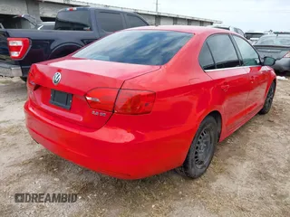 2013 Volkswagen Jetta SE with VIN 3VWDP7AJ1DM407600, listed as a IAAI auction lot 41955842 with Not provided miles and . Bid and sale history available at DreamBid. Image 4.